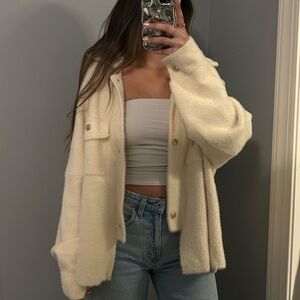 Vestique Shirt Jacket Cream Size Small